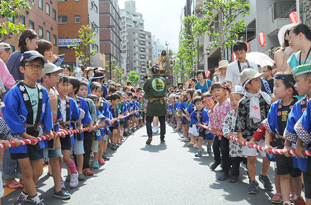 子供神輿・山車巡行